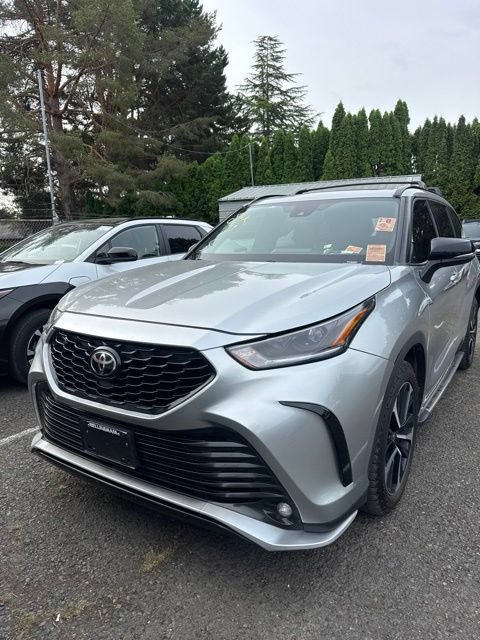 Certified 2021 Toyota Highlander XSE AWD/4WD image 1