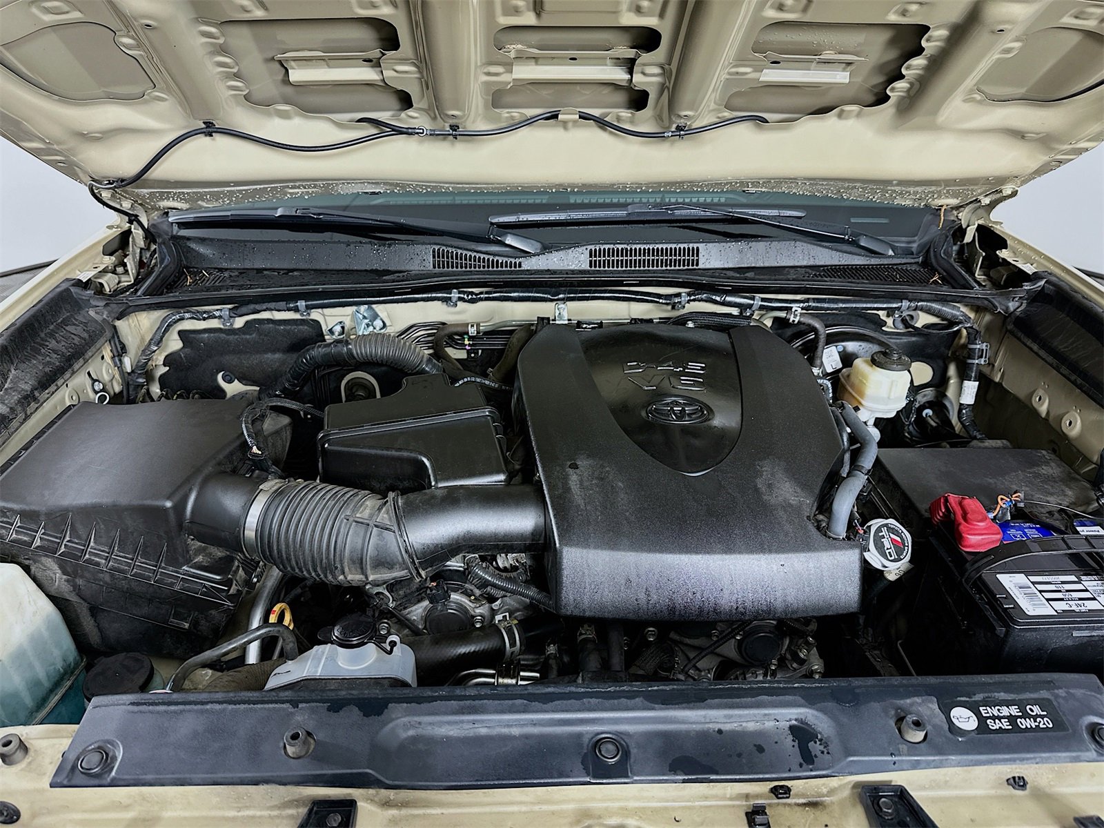 Used 2018 Toyota Tacoma TRD Sport w/ Technology Package image 28