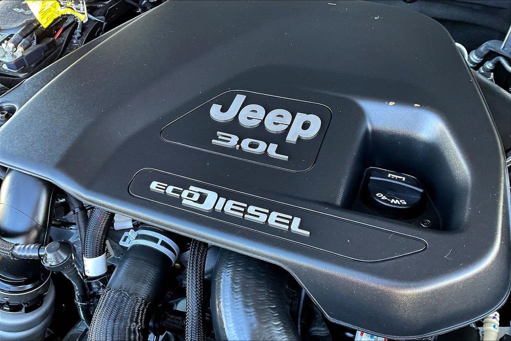 Used 2023 Jeep Gladiator Sport image 35