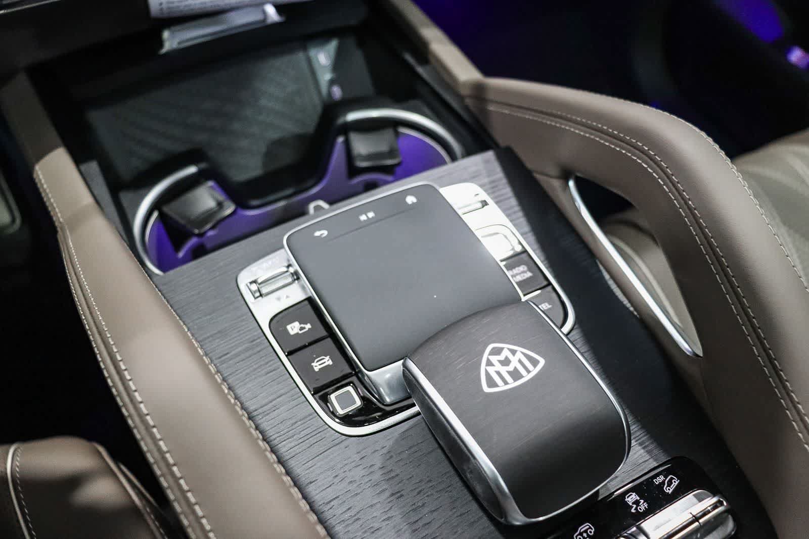 New 2026 Mercedes-Benz Maybach GLS 600 4MATIC image 23