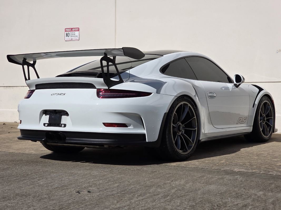 Used 2016 Porsche 911 GT3 RS image 5