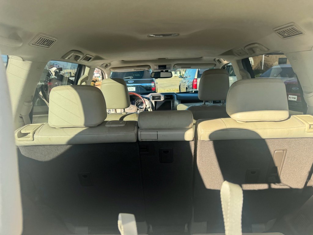 Used 2016 Lexus GX 460 image 16