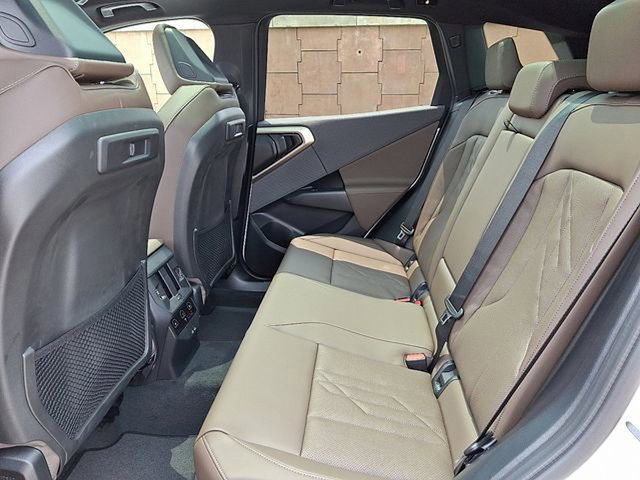 Used 2025 BMW X3 xDrive30i w/ Premium Package image 5