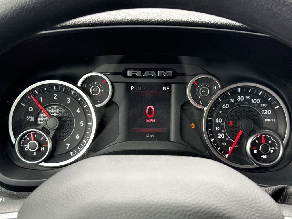 New 2026 RAM 2500 Tradesman AWD/4WD image 24