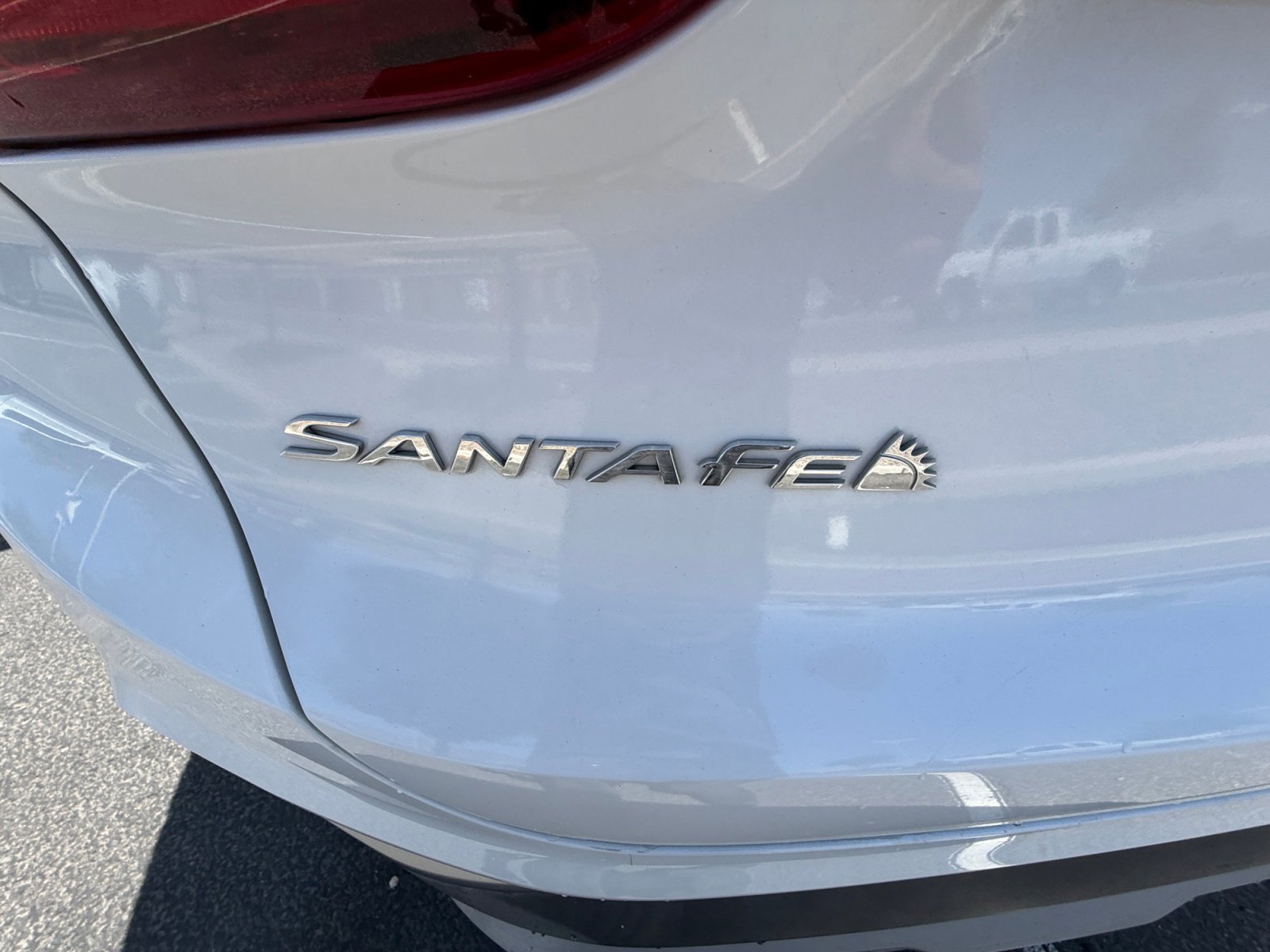 Used 2020 Hyundai Santa Fe SE AWD/4WD image 24