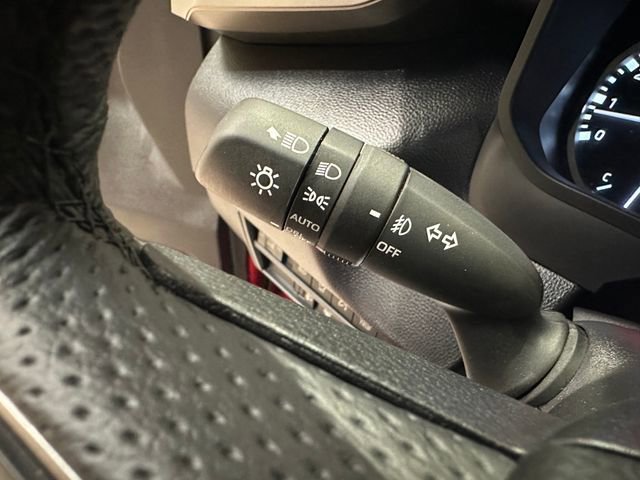 Used 2026 Toyota Tundra SR5 w/ SR5 Premium Package AWD/4WD image 14