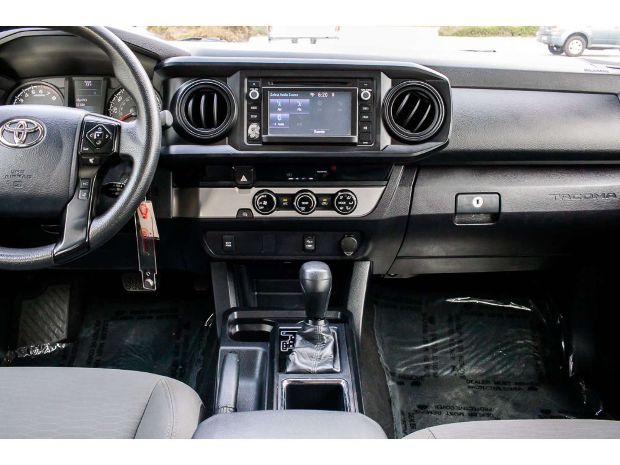 Used 2018 Toyota Tacoma SR RWD image 13
