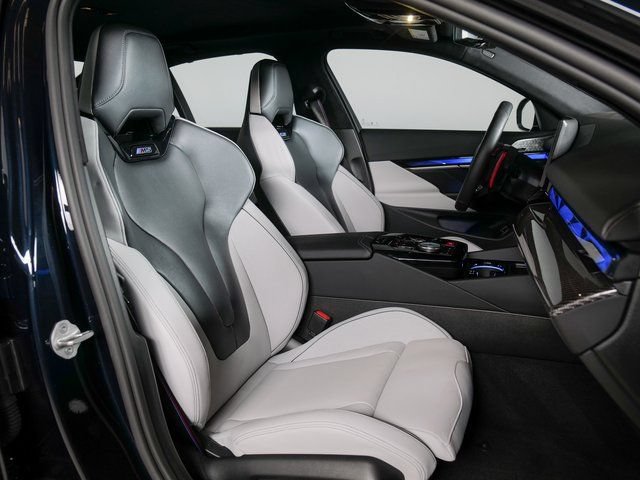Used 2026 BMW M5 w/ Carbon Package AWD/4WD image 11