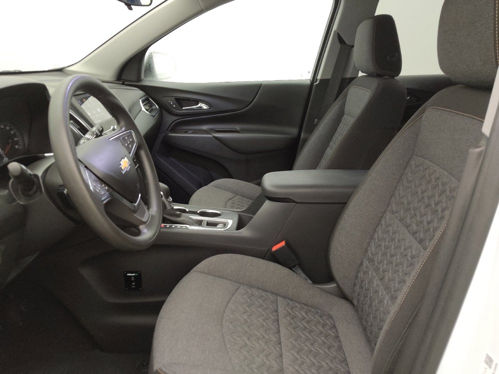 Used 2022 Chevrolet Equinox LT image 17