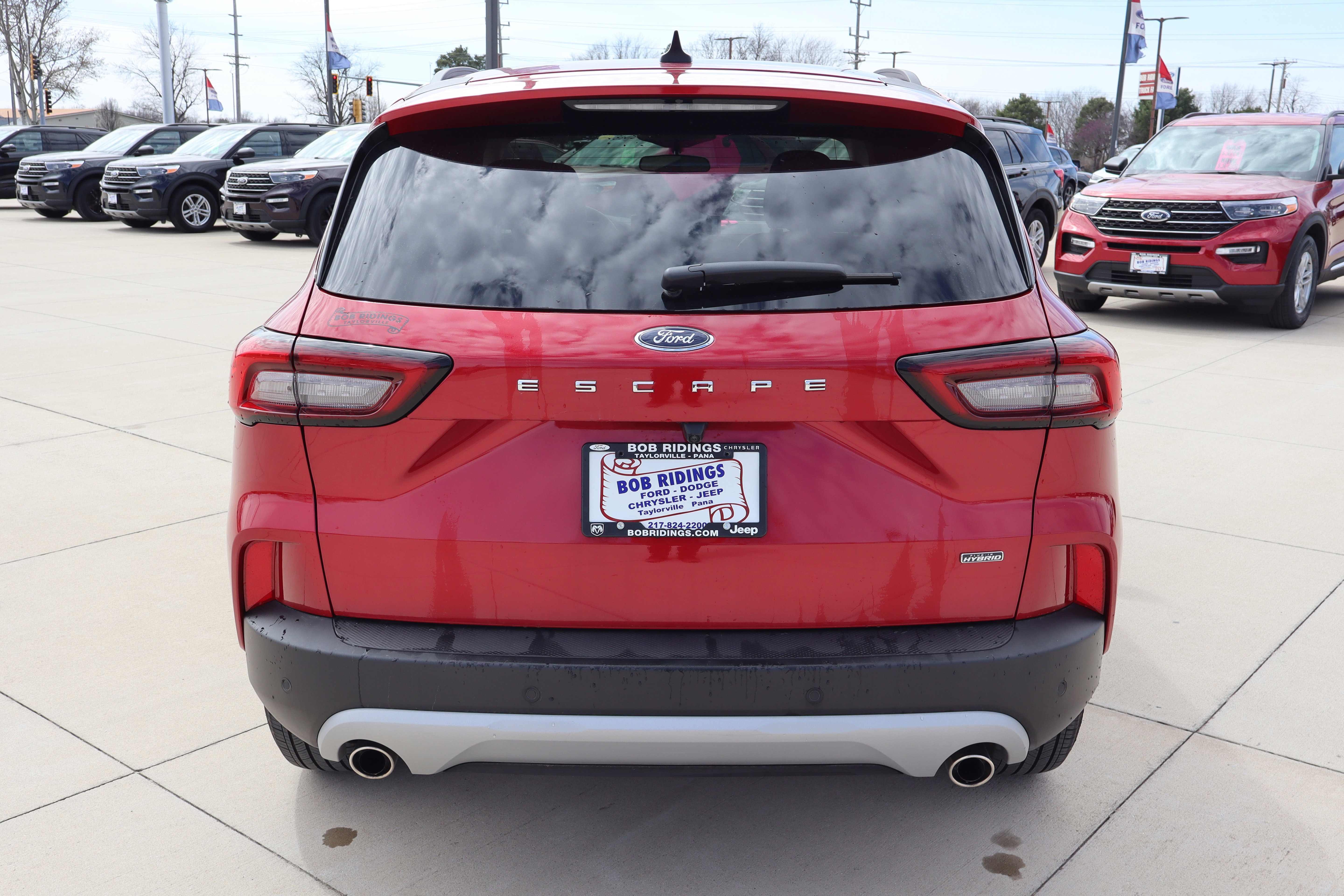 Used 2025 Ford Escape SE image 7