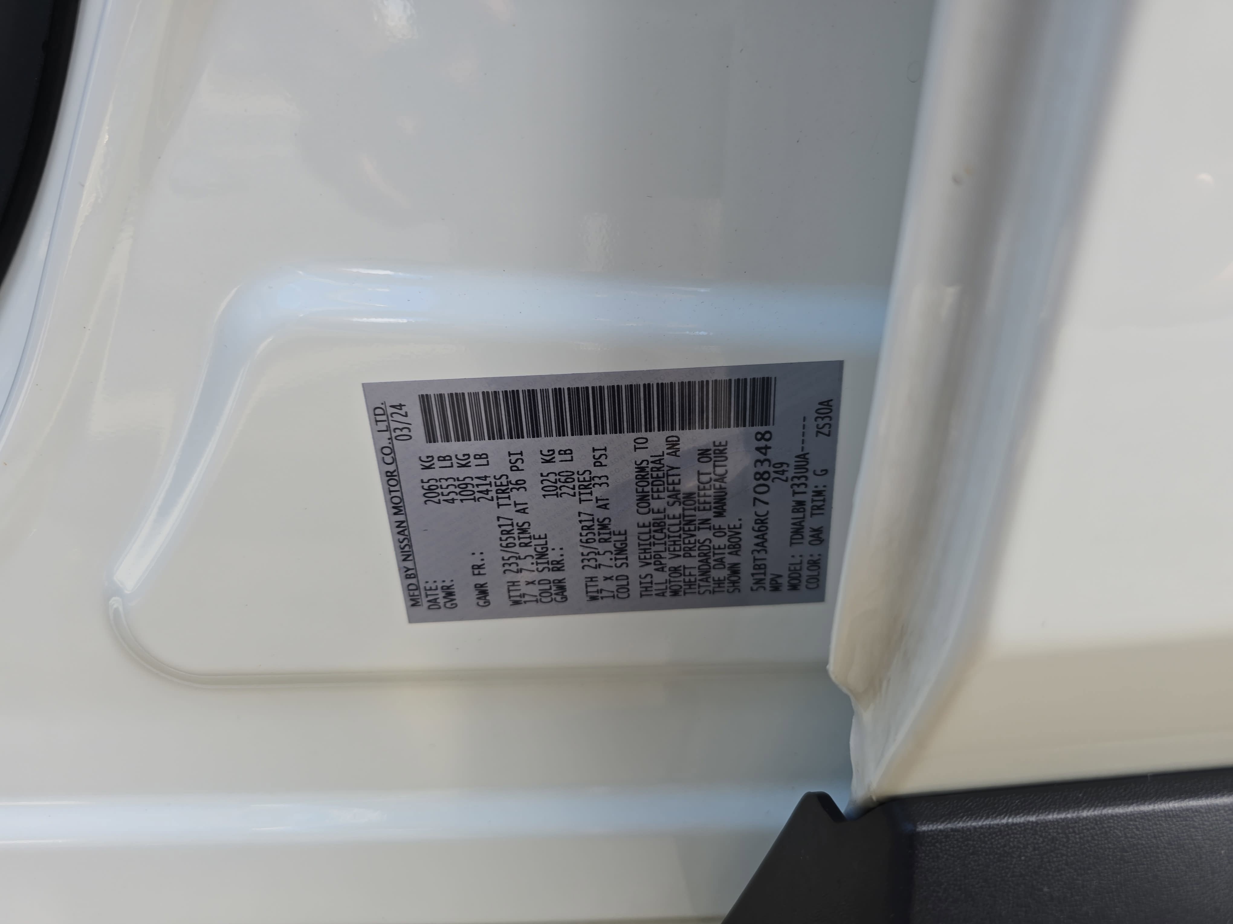Used 2024 Nissan Rogue S FWD image 37