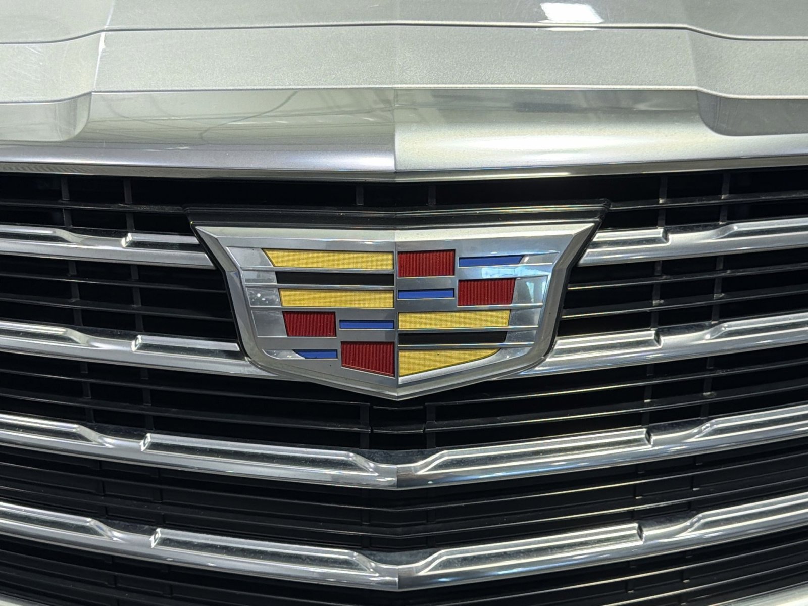 Used 2019 Cadillac CTS Luxury RWD image 12