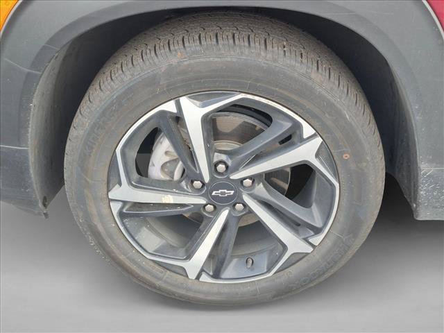 Used 2023 Chevrolet TrailBlazer RS w/ Convenience Package FWD image 10