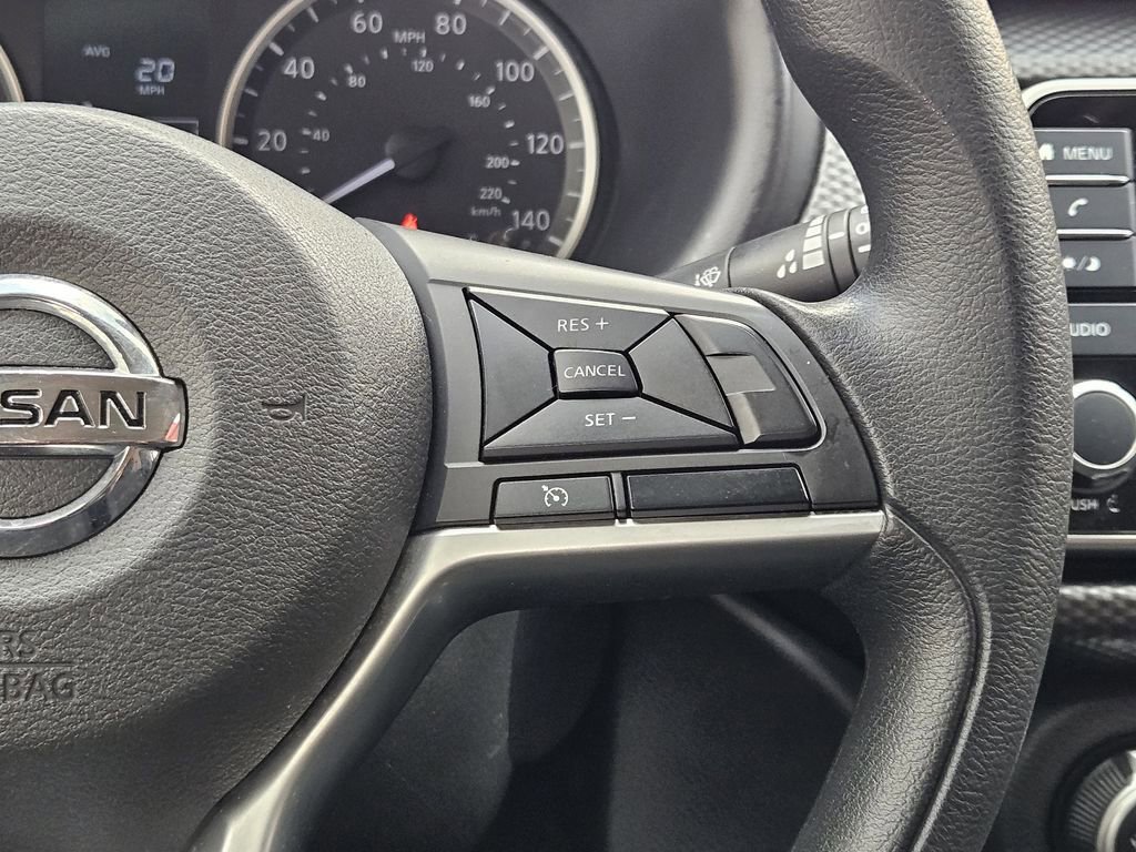 Used 2018 Nissan Kicks S w/ Exterior Package image 28