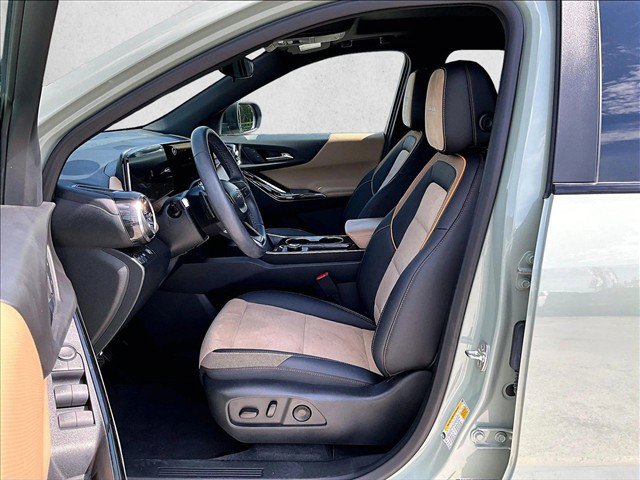 Used 2026 Chevrolet Equinox ACTIV FWD image 27