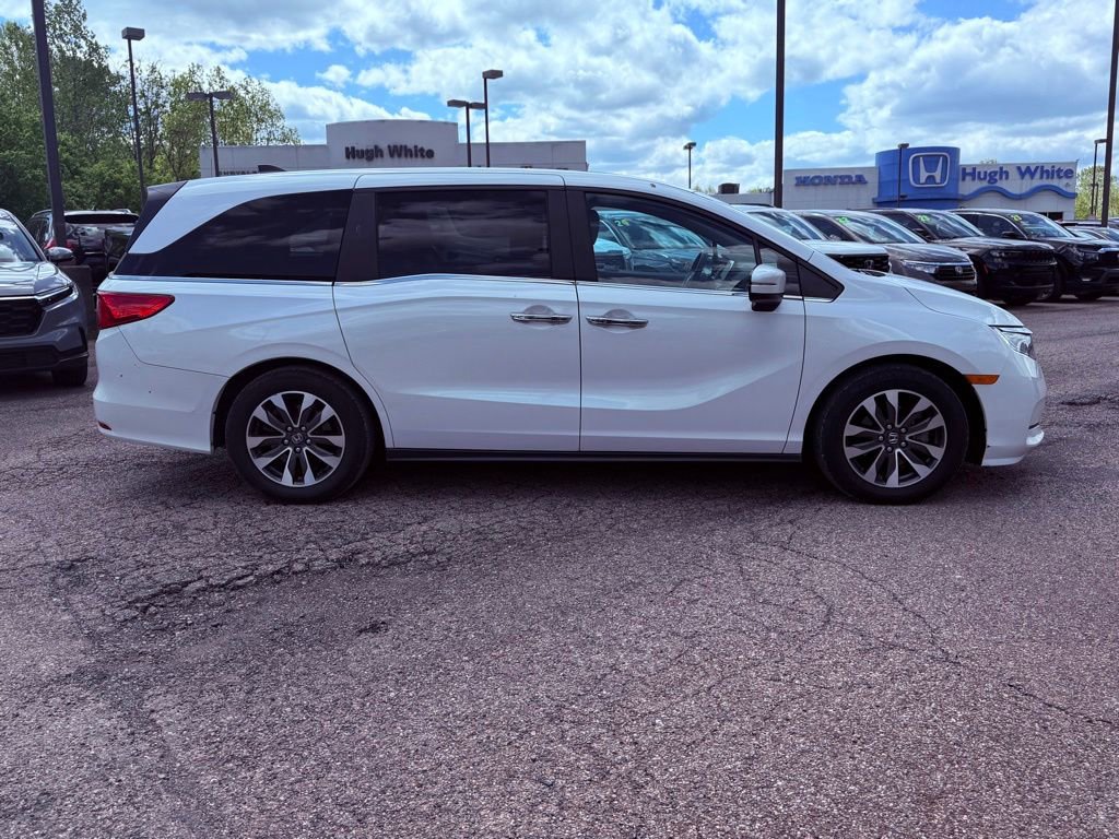 Used 2023 Honda Odyssey EX-L image 3