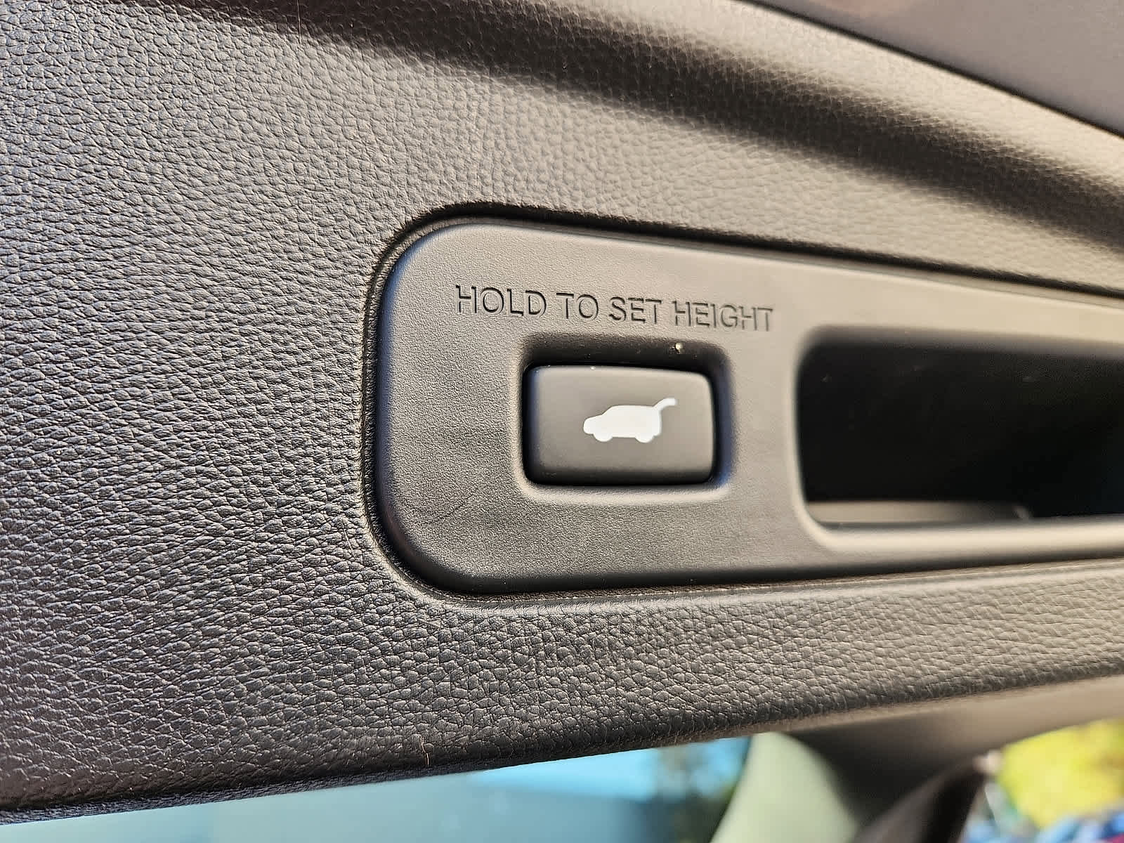 Used 2025 Acura MDX A-Spec image 30