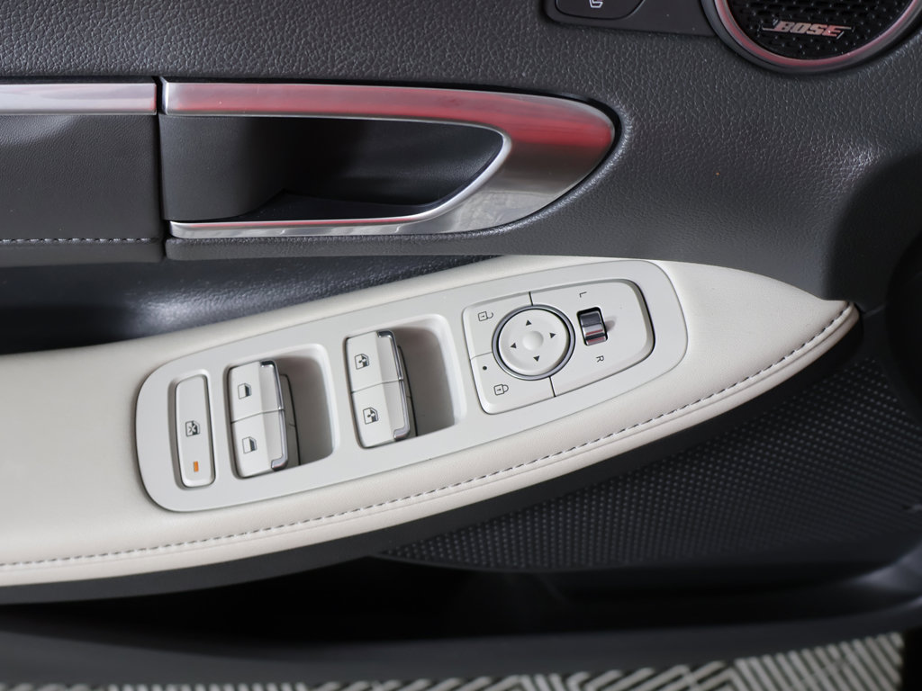 Used 2023 Hyundai Sonata Limited FWD image 36