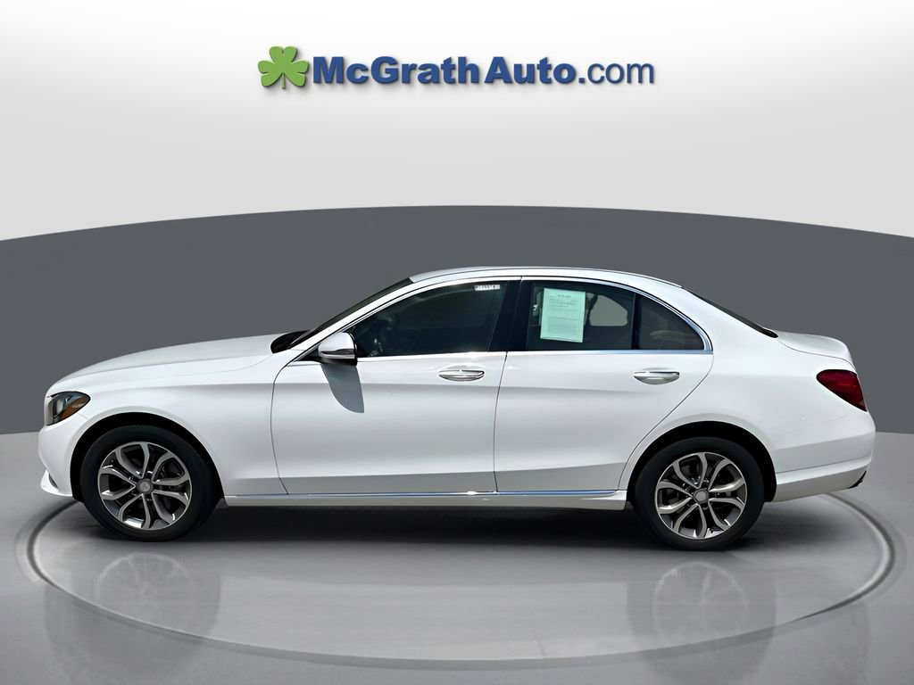 Used 2017 Mercedes-Benz C 300 4MATIC Sedan image 4