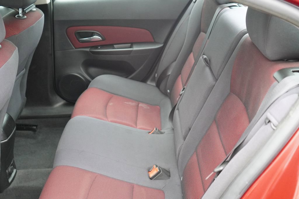 Used 2014 Chevrolet Cruze LT FWD image 26