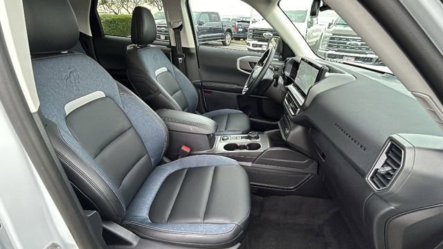 Used 2025 Ford Bronco Sport Outer Banks w/ Outer Banks Tech Package+ image 11