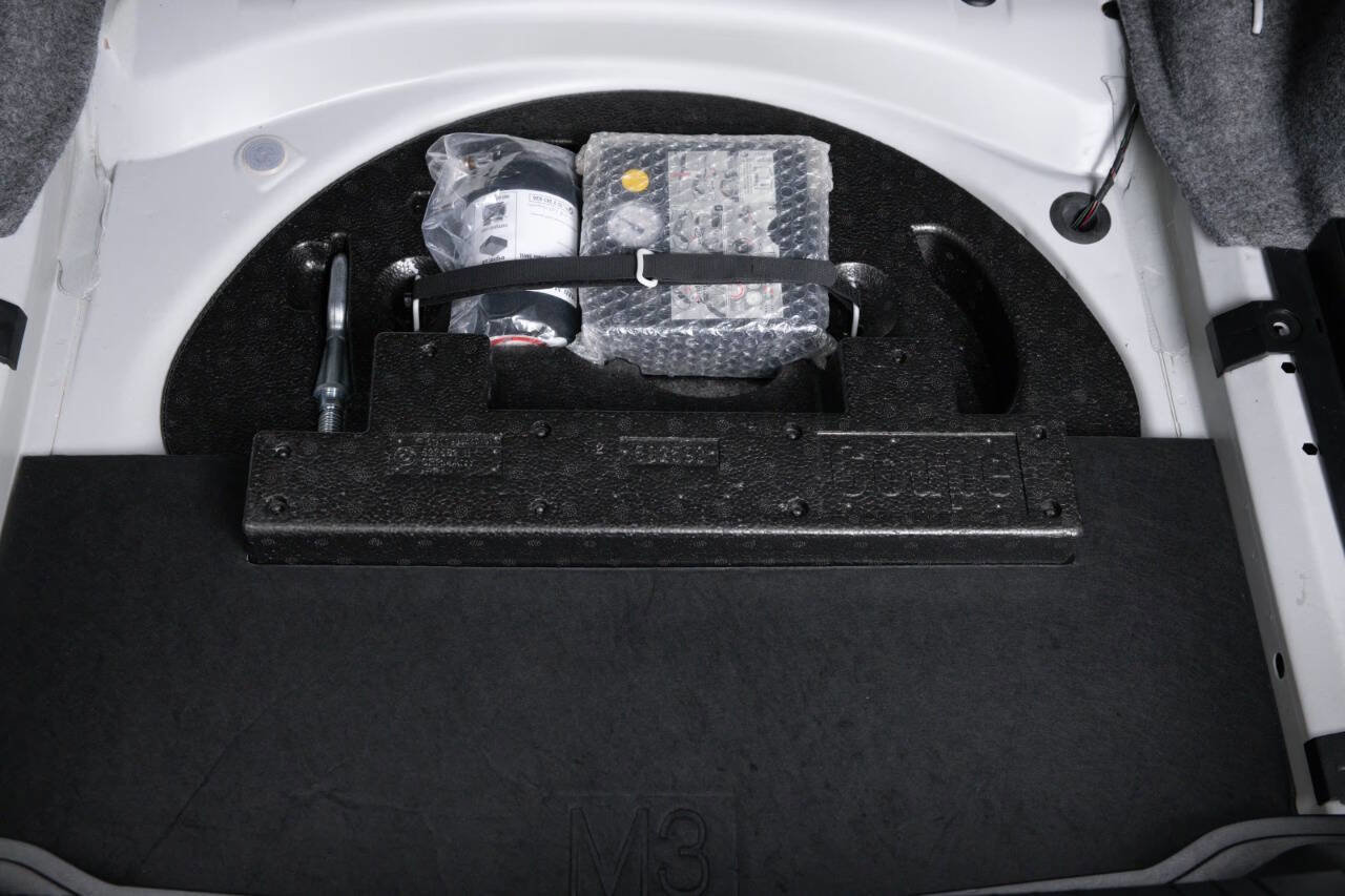 Used 2005 BMW M3 Coupe image 67