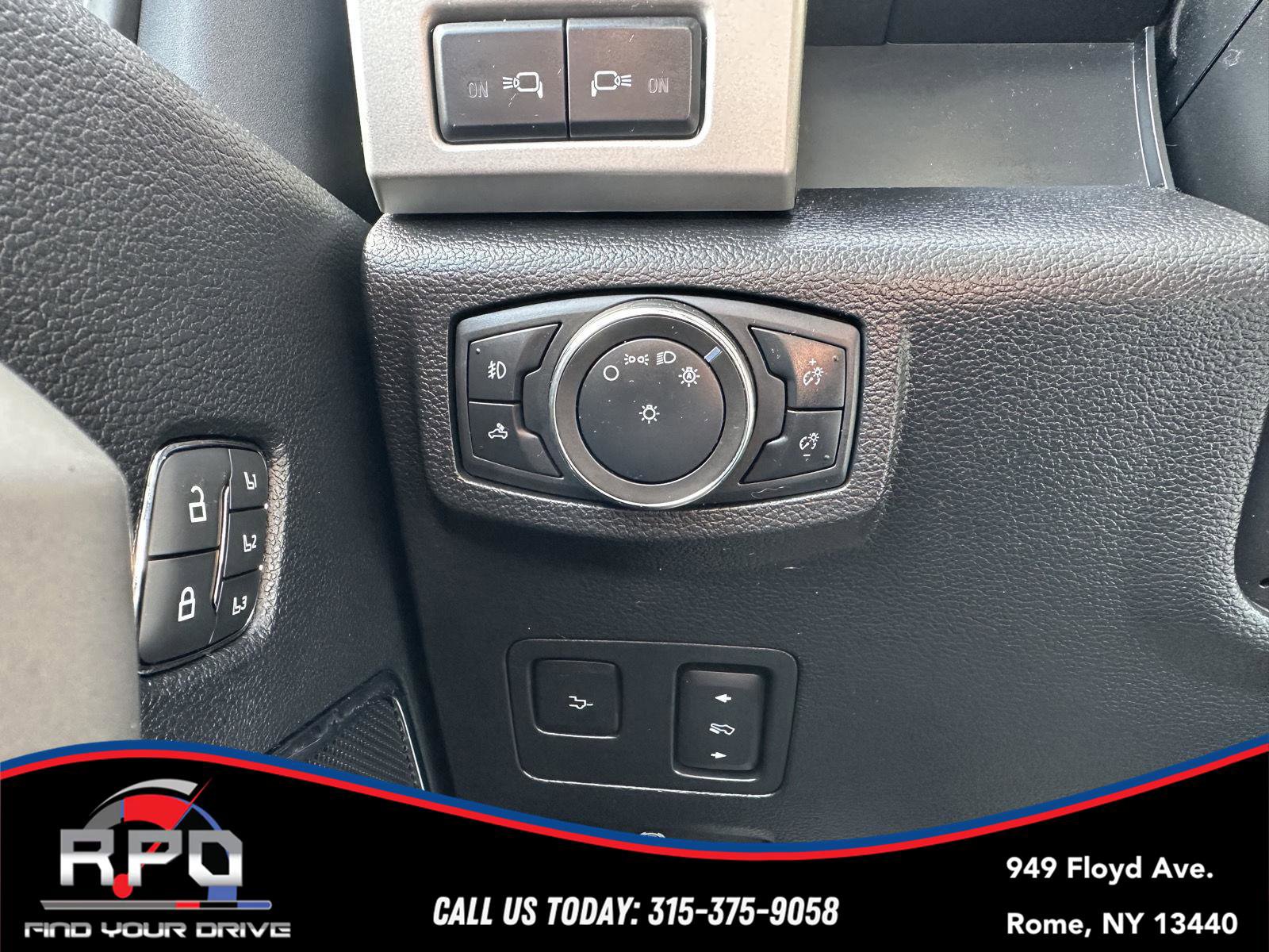 Used 2020 Ford F250 Lariat image 30