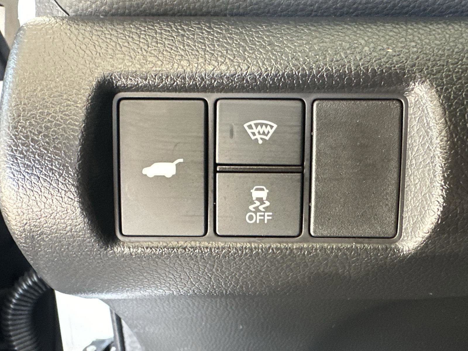 Certified 2025 Honda Pilot Black Edition image 8