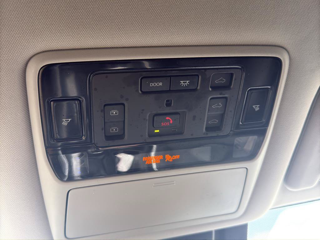 Used 2024 Toyota Grand Highlander AWD image 17