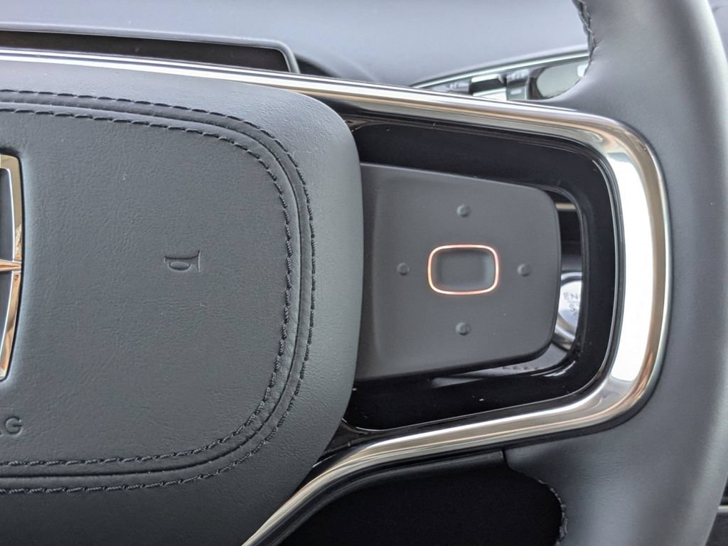 New 2026 Lincoln Nautilus Premier w/ Jet Appearance Package AWD/4WD image 29