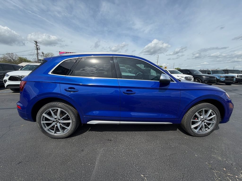 Used 2022 Audi SQ5 Premium Plus image 2
