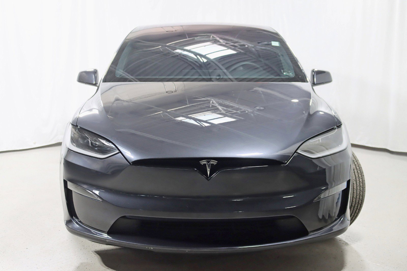 Used 2024 Tesla Model X image 9