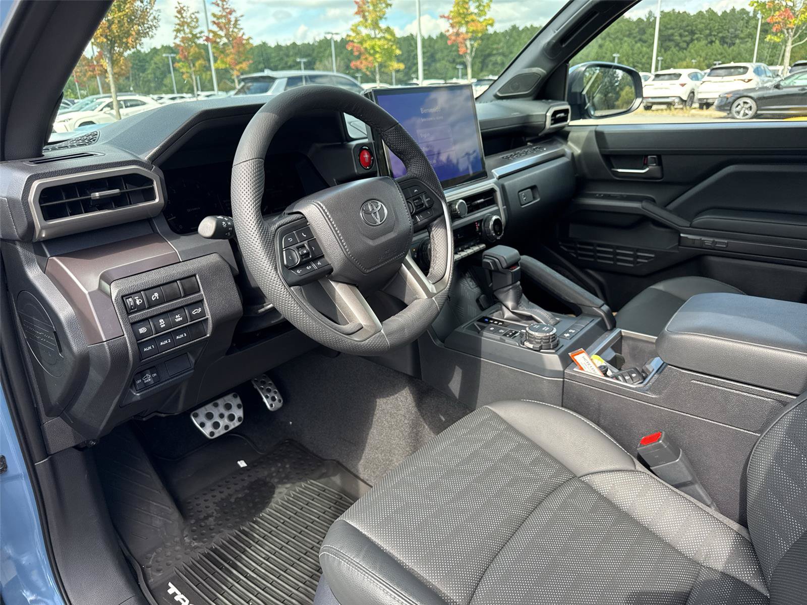 Used 2026 Toyota Tacoma TRD Sport w/ TRD Sport Premium Package AWD/4WD image 17