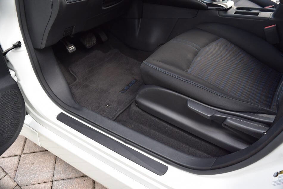 Used 2022 Nissan Leaf SV image 40