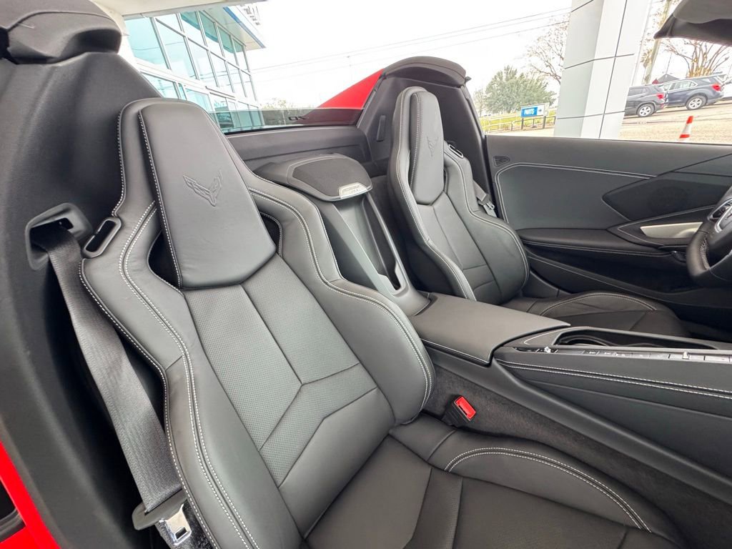 Used 2023 Chevrolet Corvette Stingray Convertible w/ Battery Protection Package image 21