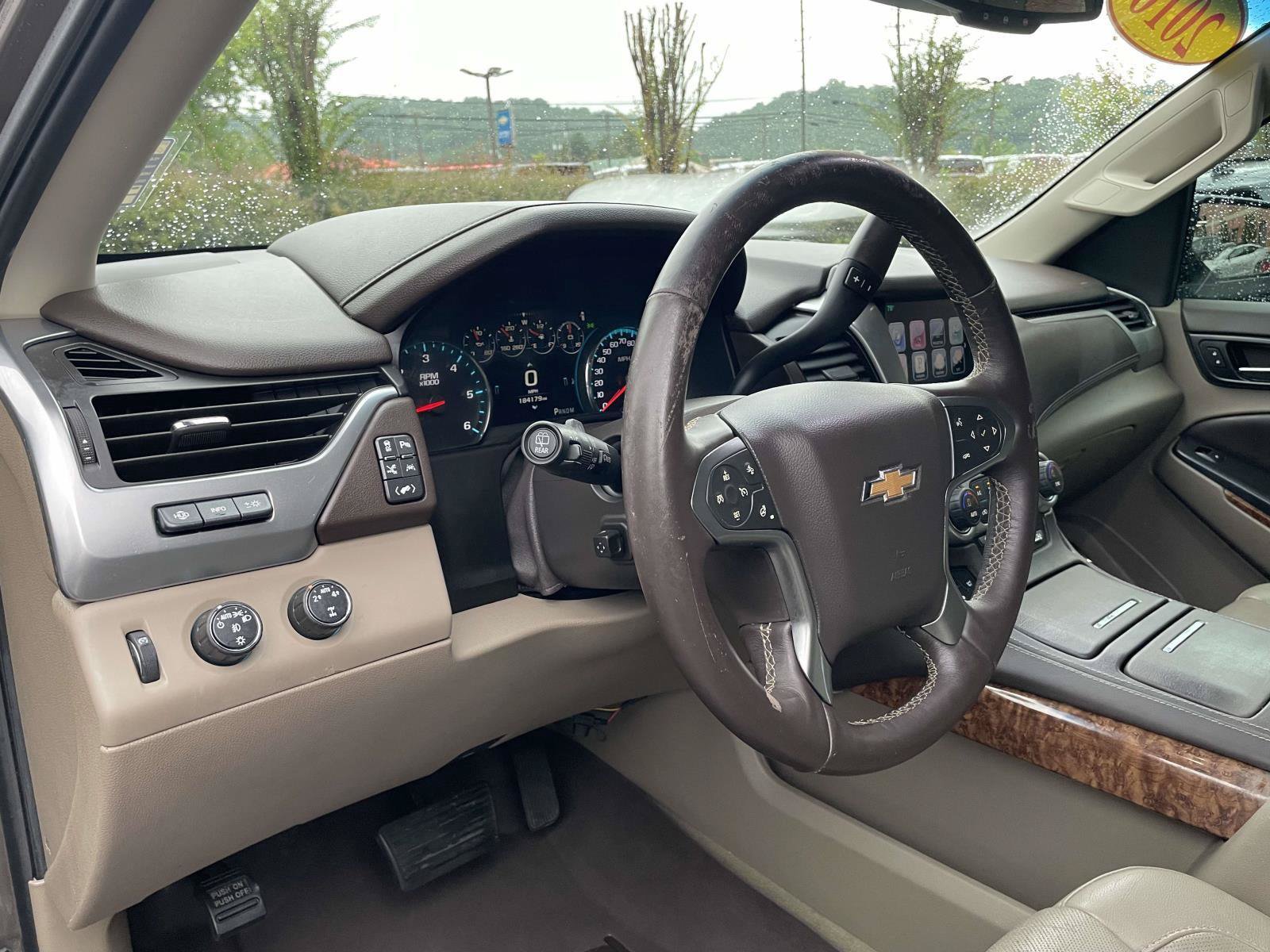 Used 2016 Chevrolet Suburban LTZ AWD/4WD image 8