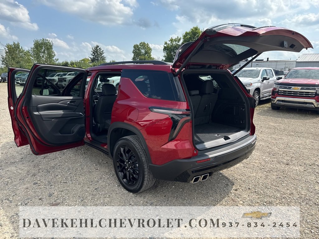 Certified 2024 Chevrolet Traverse LT w/ Midnight/Sport Edition image 26