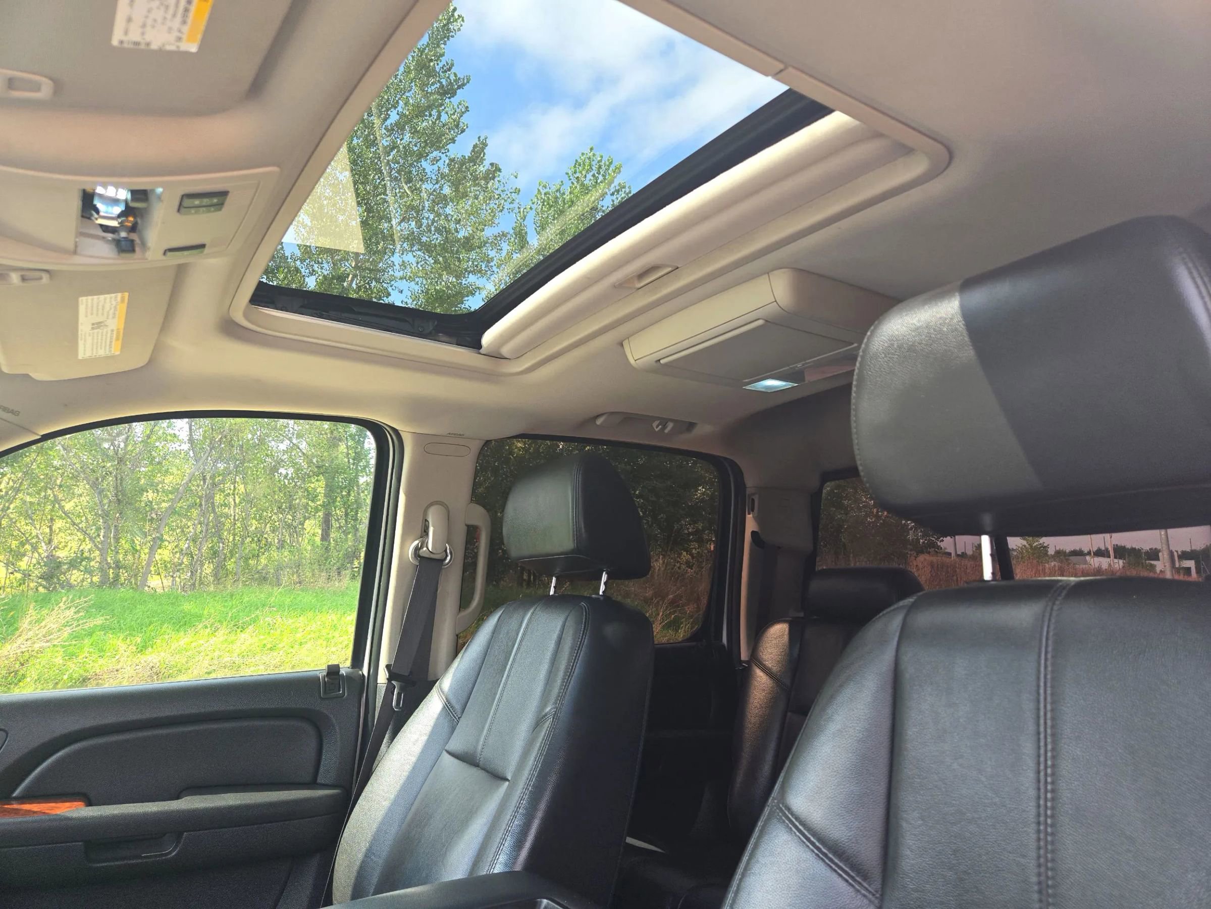 Used 2008 Chevrolet Silverado 1500 LTZ w/ Max Trailering Pack image 22