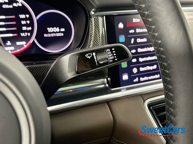 Used 2022 Porsche Panamera GTS image 21