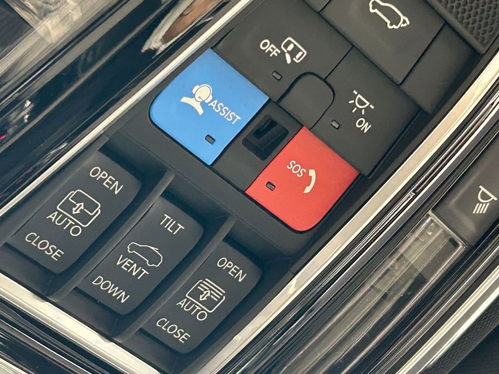 New 2026 Jeep Grand Wagoneer Summit image 26