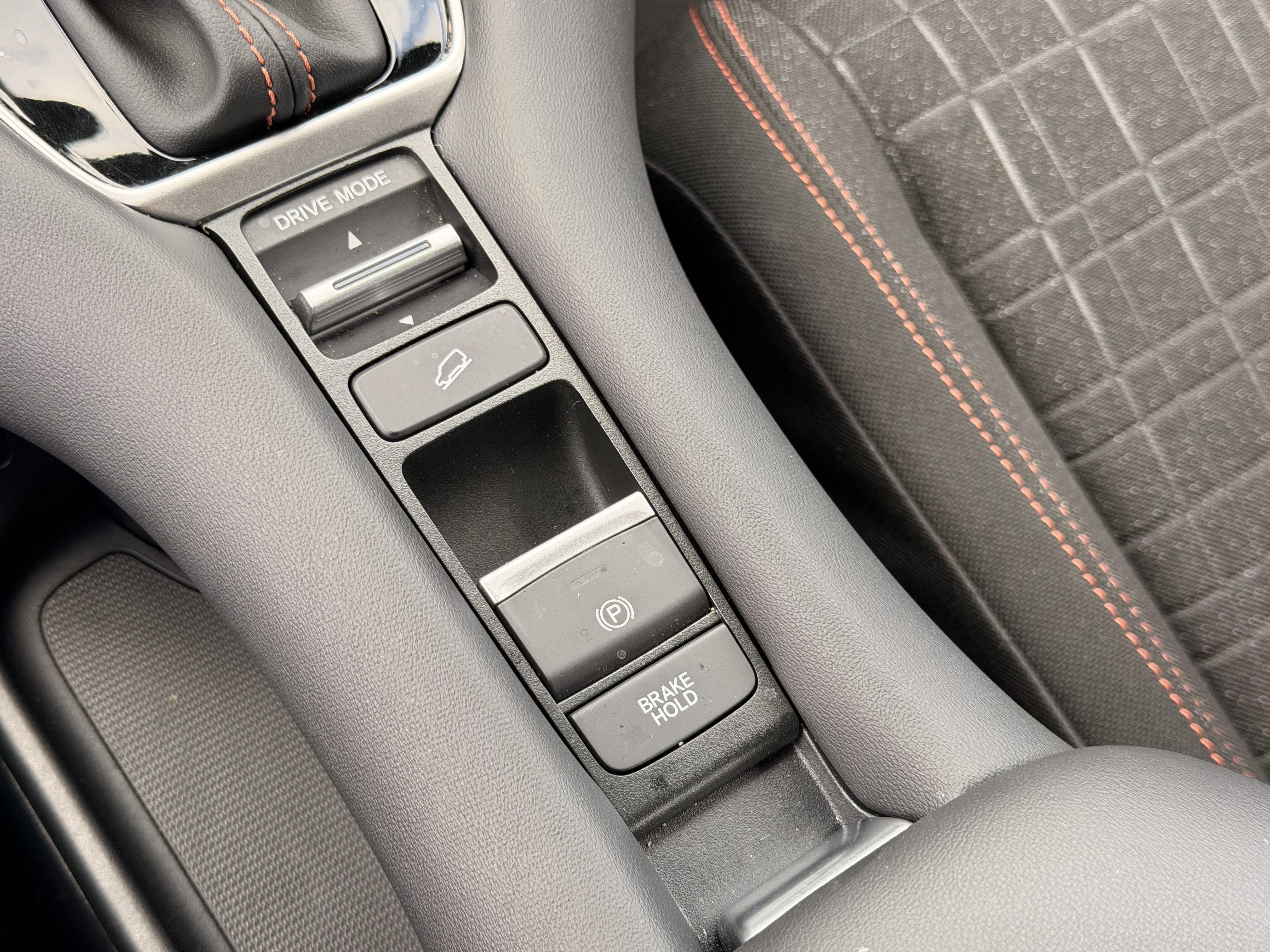 Certified 2024 Honda HR-V Sport image 24
