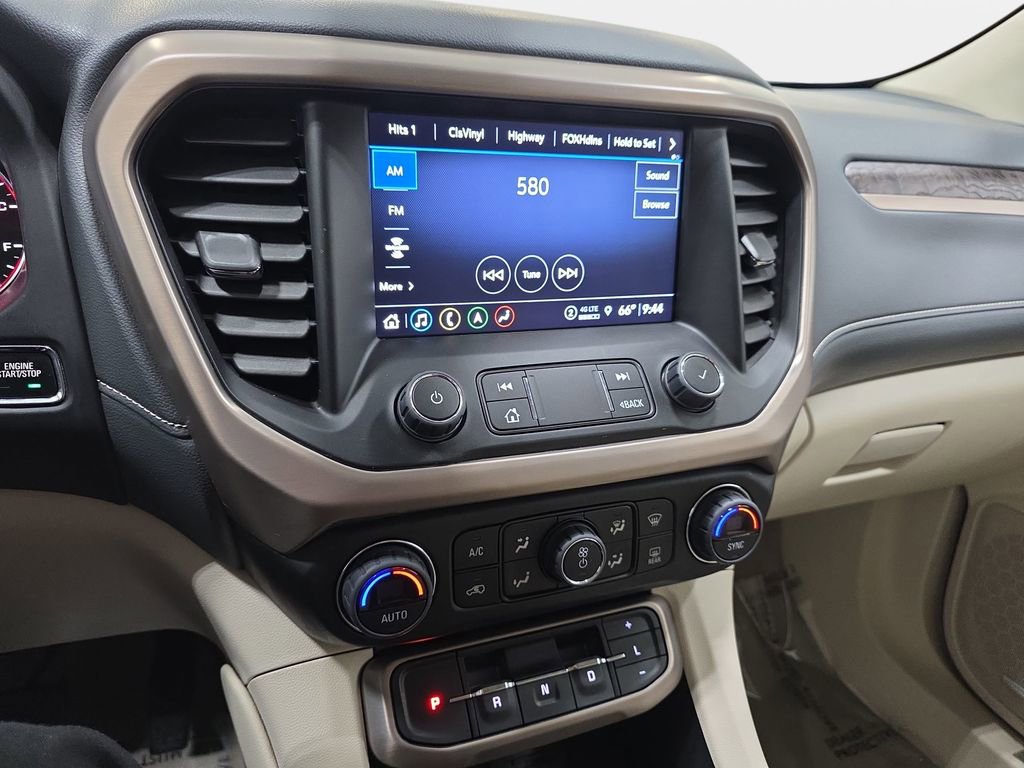 Used 2023 GMC Acadia Denali w/ Denali Ultimate Package image 18