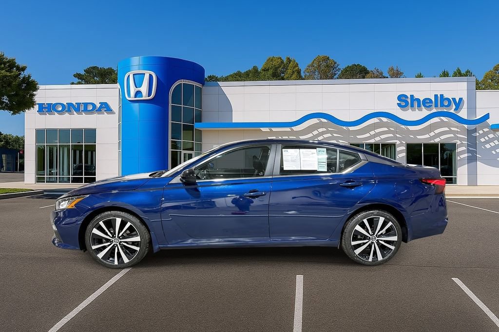 Used 2022 Nissan Altima 2.5 SR image 5