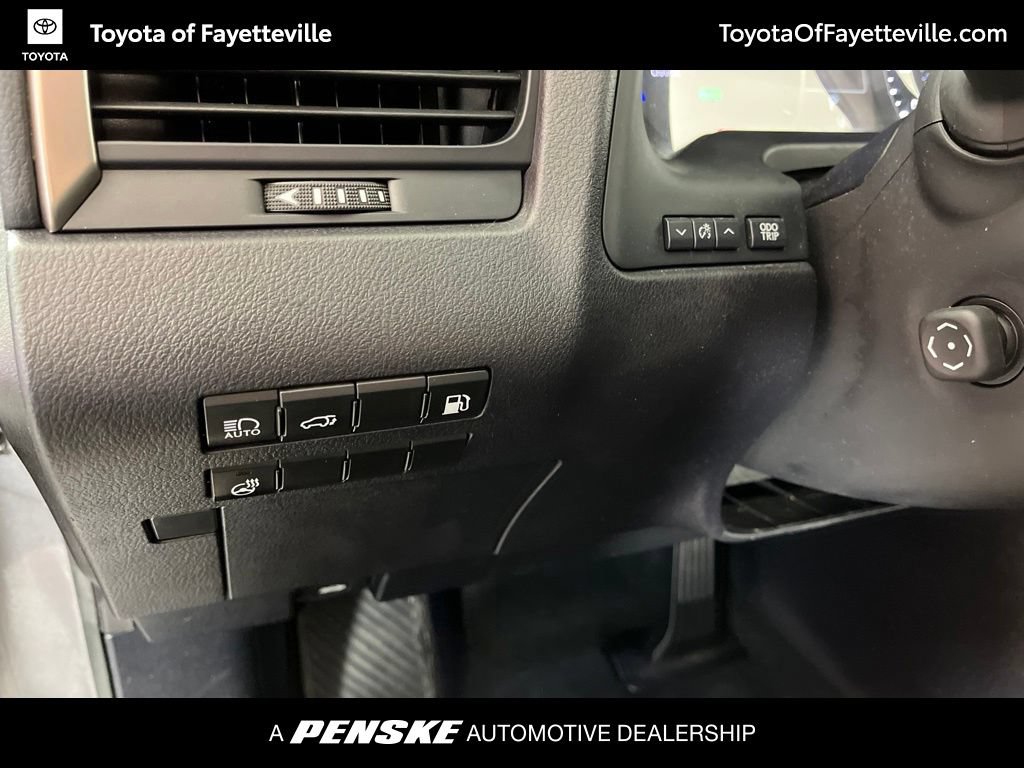 Used 2016 Lexus RX 450h AWD w/ Luxury Package image 32