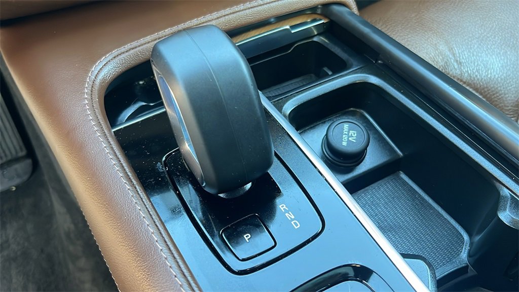 Certified 2023 Volvo XC90 B5 Plus w/ Protection Package image 28