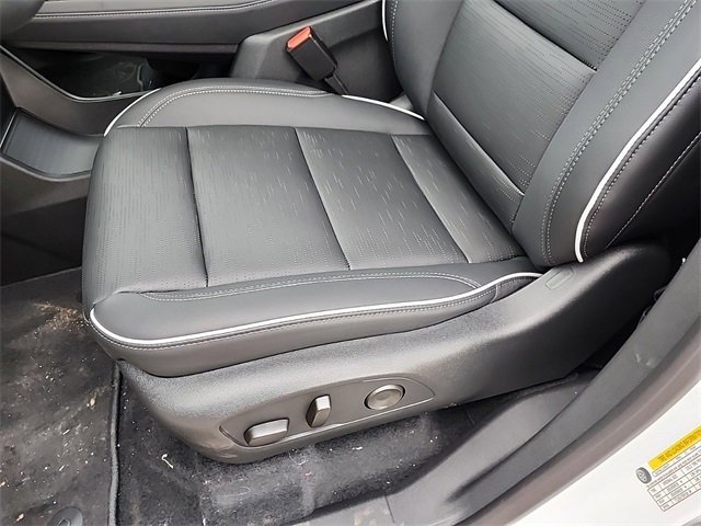 New 2025 Buick Enclave Sport Touring w/ Super Cruise Package image 15