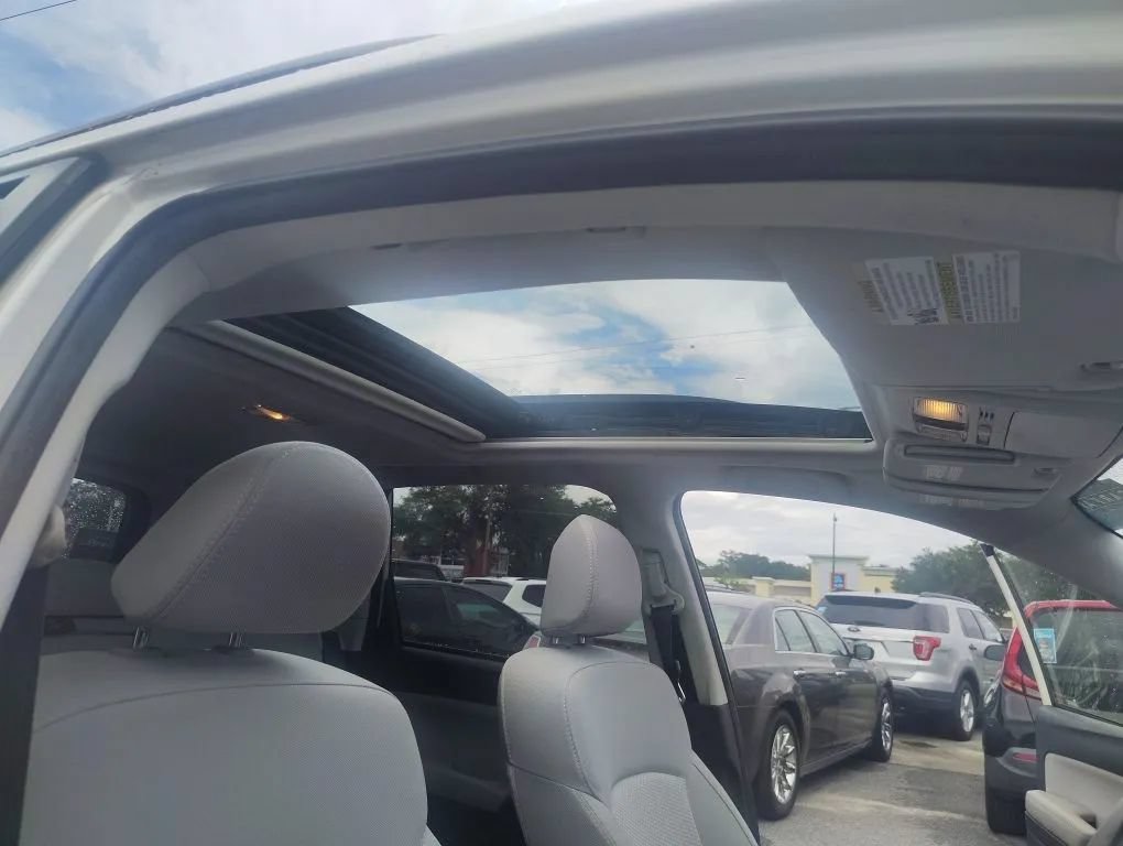Used 2016 Subaru Forester 2.5i Premium w/ All-Weather Package AWD/4WD image 24