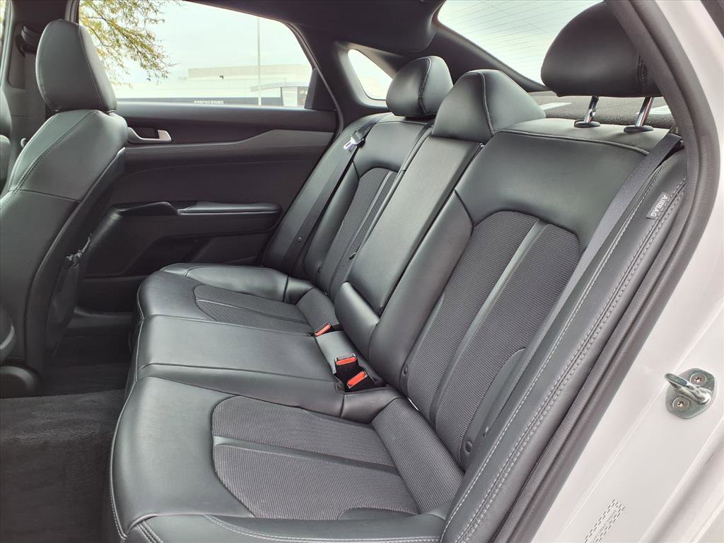 Used 2022 Kia K5 GT-Line w/ GT-Line Awd Premium Package image 10