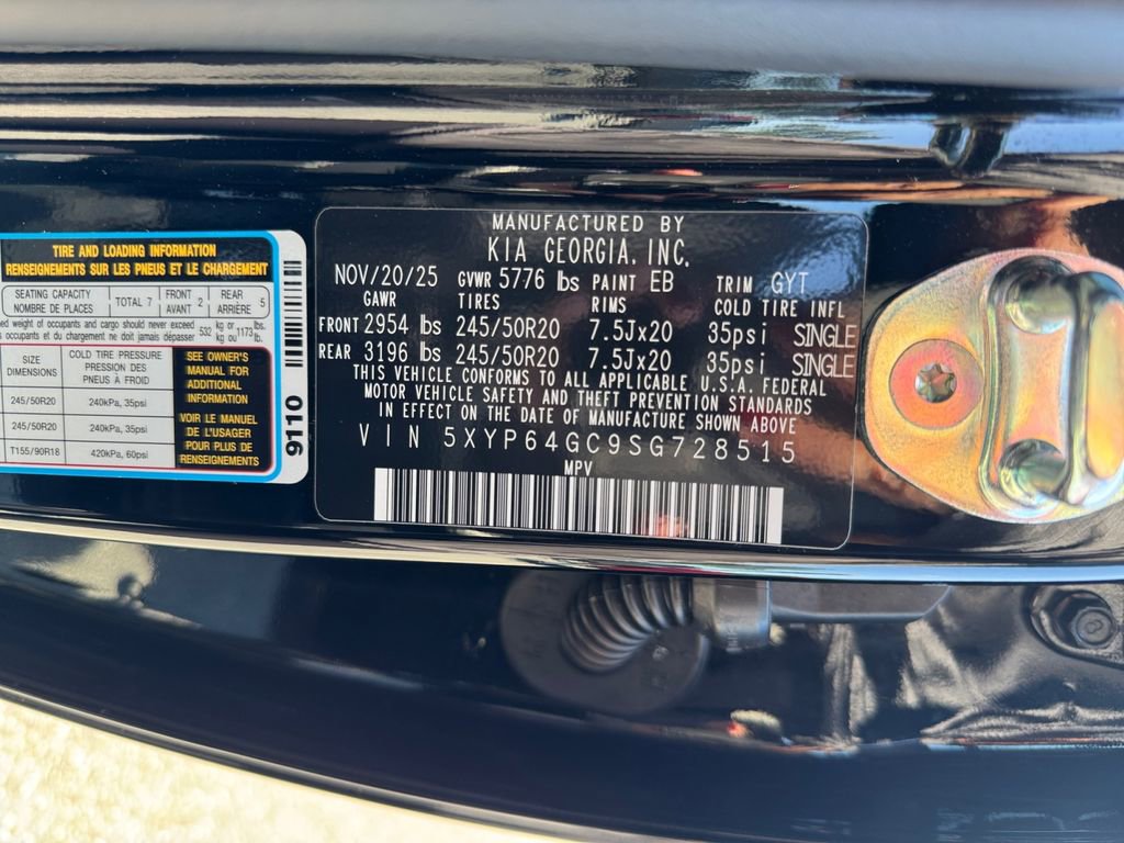 Used 2025 Kia Telluride S FWD image 30