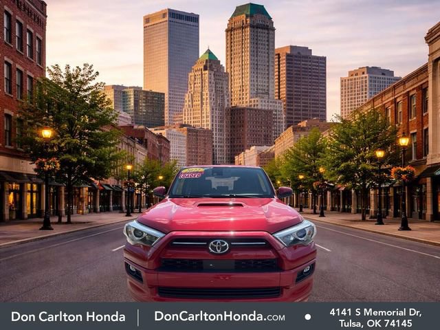 Used 2022 Toyota 4Runner TRD Sport AWD/4WD image 2
